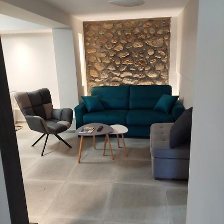 Avli Luxurious House Apartment Kalambaka Exterior foto